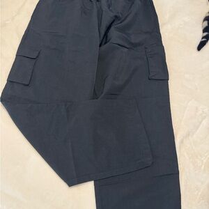 Nike Men's Cargo Pants in Navy
